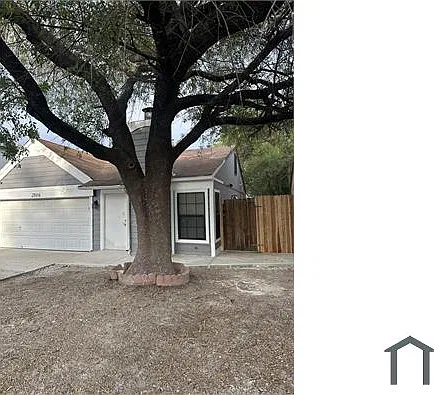 3 bed, 1248 sqft, $1,695 — Photo 2