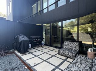 7525 Delafield Ln #A, Austin, TX 78752