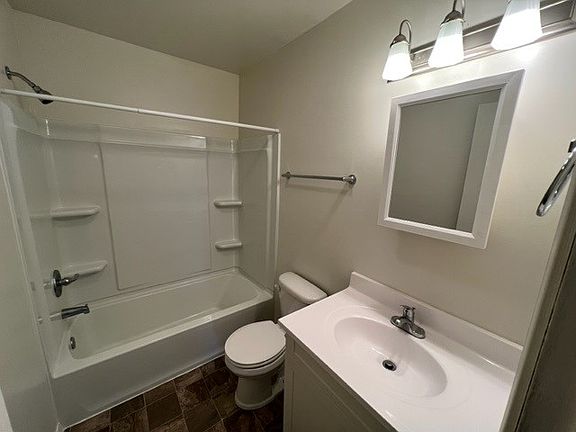 5th image of 526 N Grant St #2B