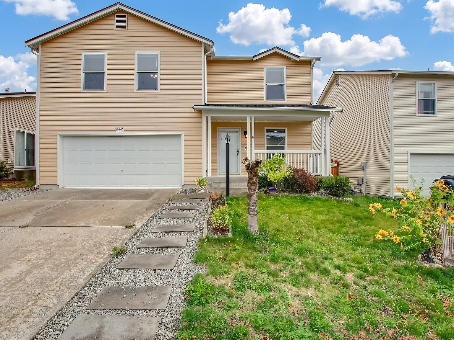 4 bed, 2064 sqft, $3,200 — Photo 1
