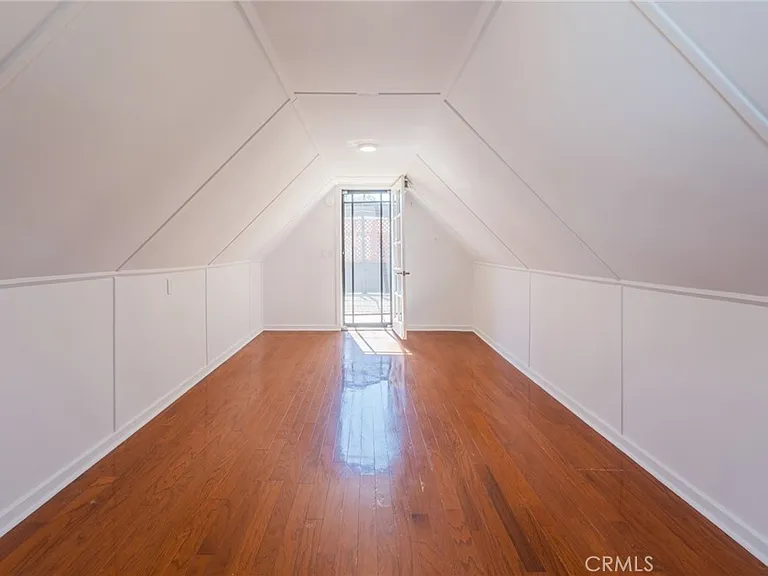 1305 Oak Ave — Photo 37