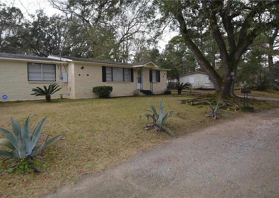 2nd image of 1503 Greenlawn Dr