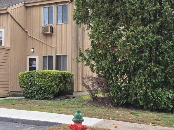 420 Emmett Street APT A, Bristol, CT 06010