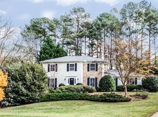 2401 Castleridge Ct, Tucker, GA 30084