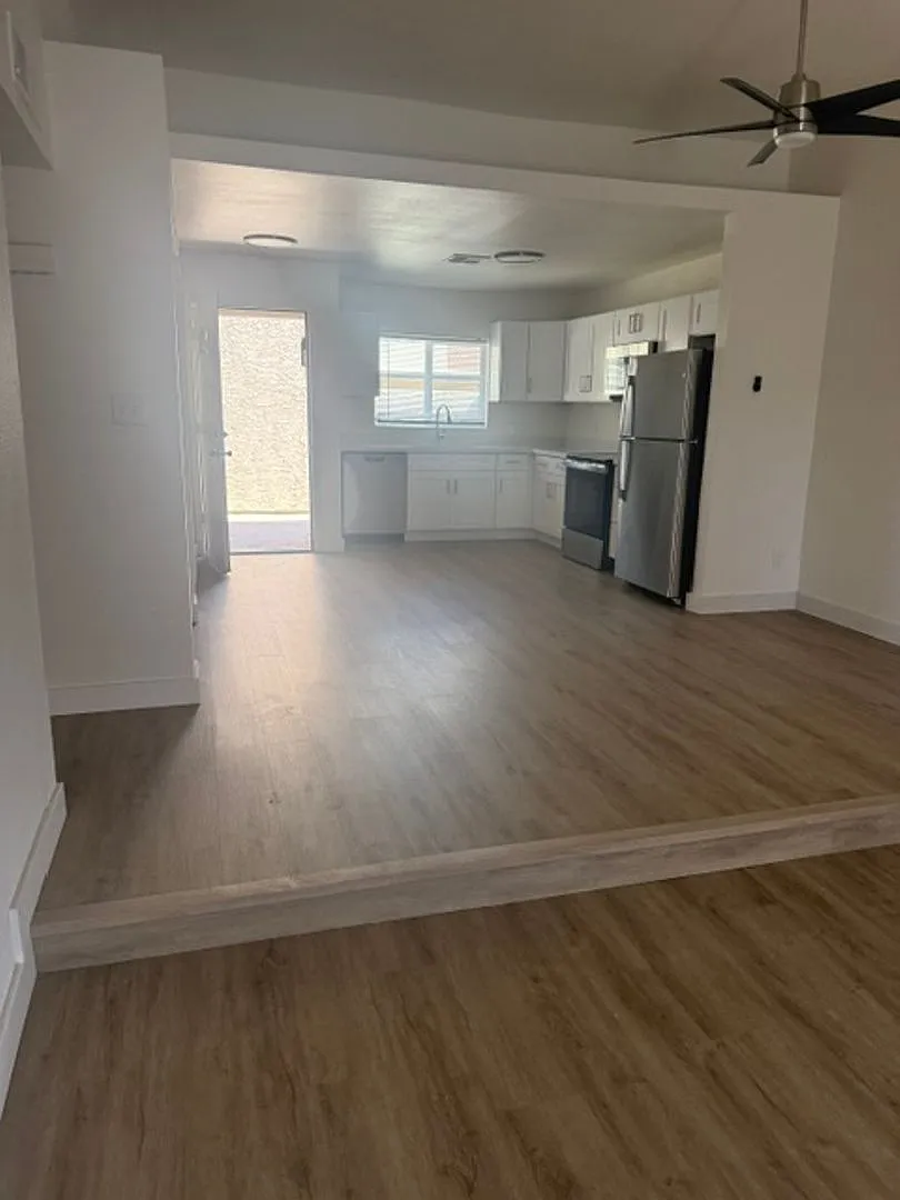 Fully Renovated 3 Bed / 2 Bath Townhome in Central Phoenix — Photo 3