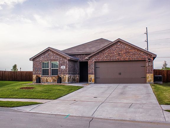 2nd image of 103 Whirlway Ln