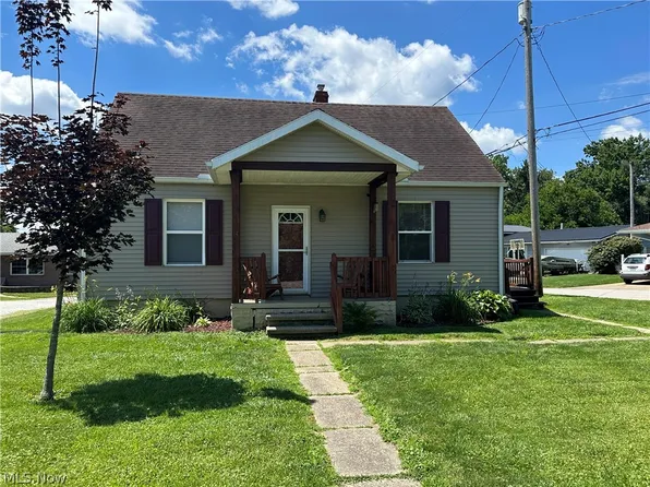 14 Grandview Rd, Cambridge, OH 43725