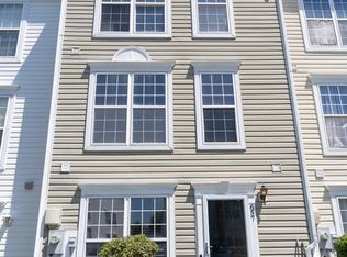 657 Sprite Way, Glen Burnie, MD 21061