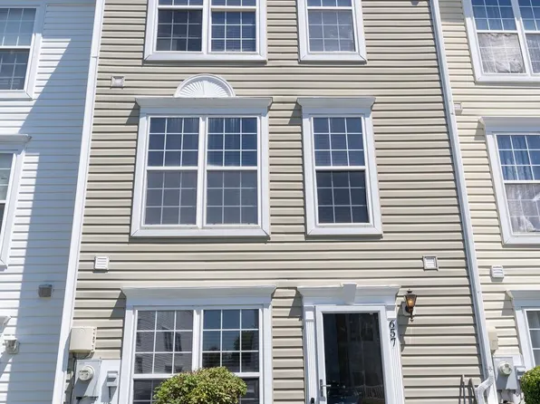 657 Sprite Way, Glen Burnie, MD 21061