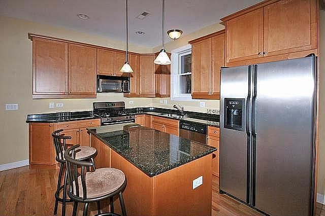 1st image of 1239 N Maplewood Ave #2