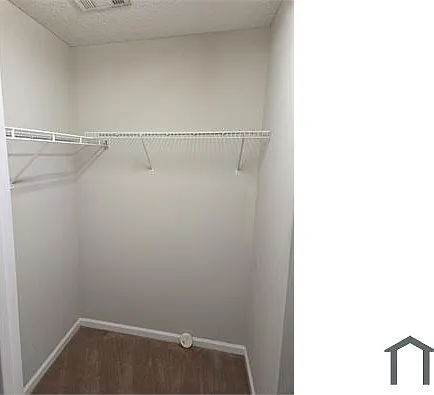 1079 Walnut St #C — Photo 14