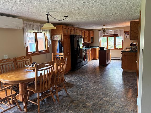 5th image of 24 Goodrich Road