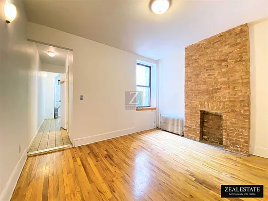 Rented by ZealEstate Group Inc | media 27