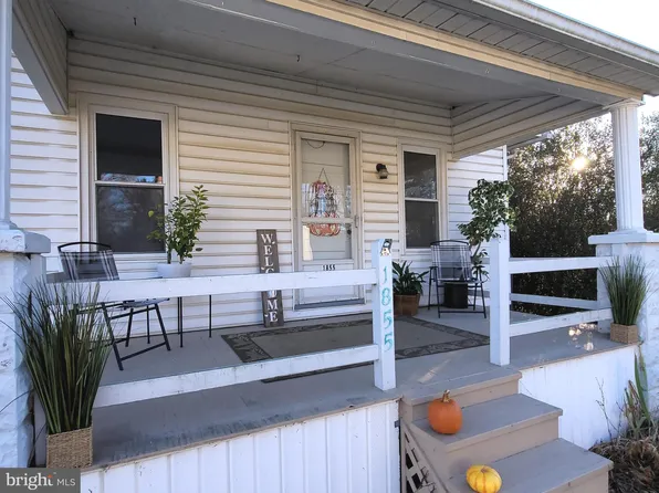 1855 Woodberry Rd, York, PA 17408