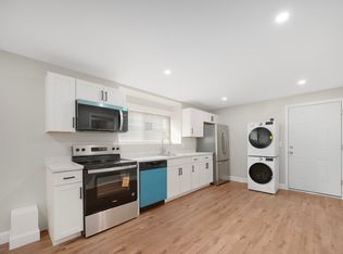 28 Grosvenor Ave #G, Providence, RI 02908