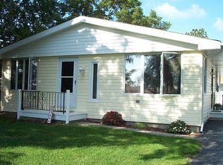 8544 S 79th Ave, Justice, IL 60458