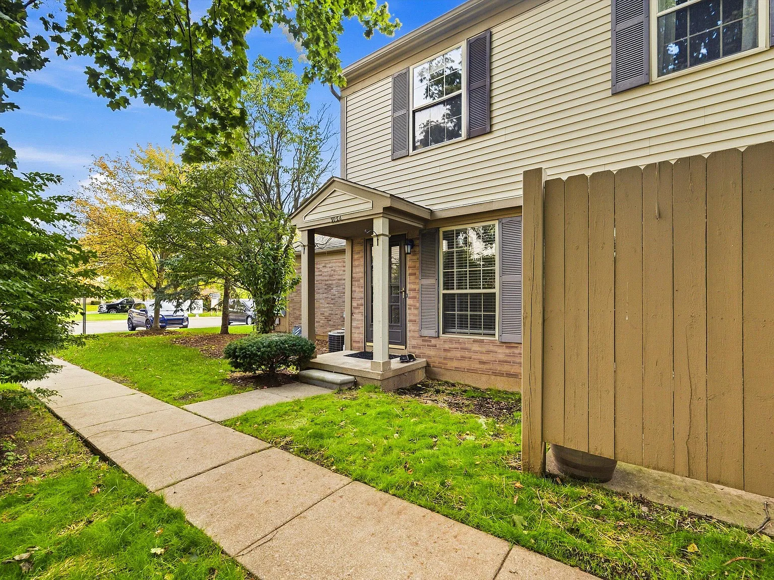 2 bed, 1.5 bath, 968 sqft, $2,100 — Photo 4