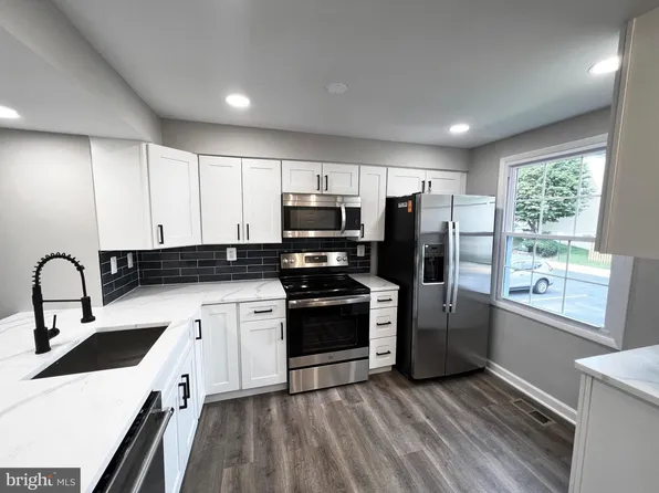 1267 Elm Grove Cir, Silver Spring, MD 20905