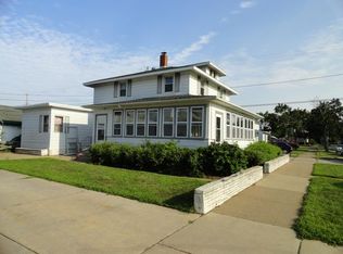 1622 14th St S, La Crosse, WI 54601