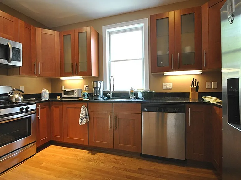 1592 Beacon St — Photo 8