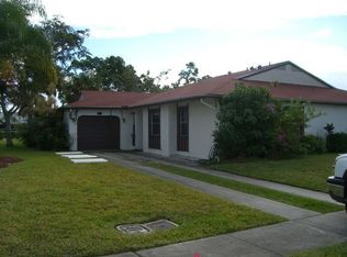 6024 NW 80th Ave, Tamarac, FL 33321