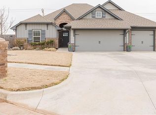 3804 Vista Dr, Norman, OK 73071
