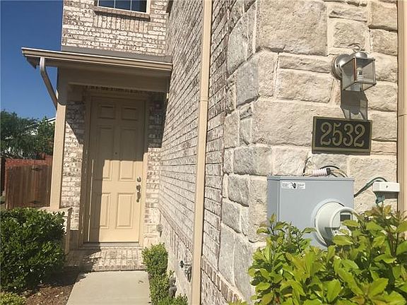 2nd image of 2532 Jackson Dr