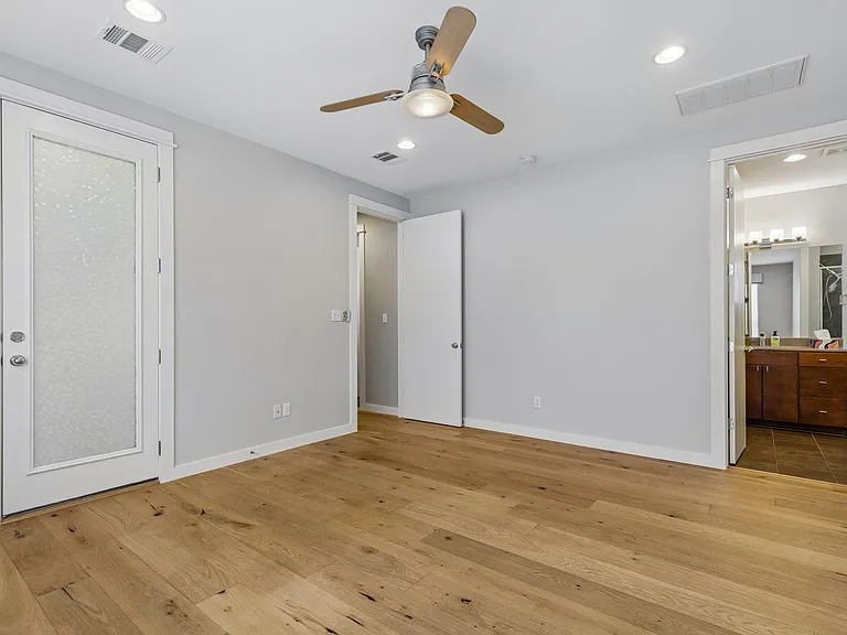 3108 Corbin Ln — Photo 9