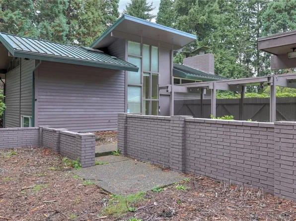 20601 100th Avenue SE, Kent, WA 98031