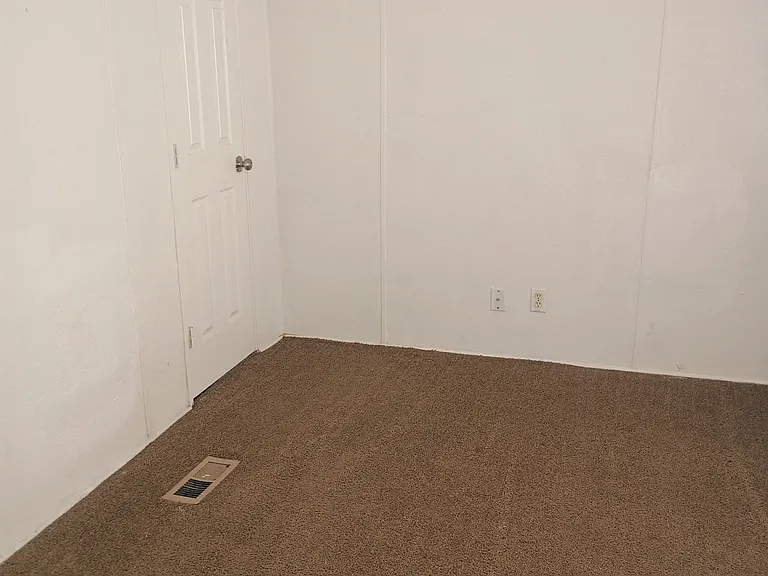 4655 Sharpsburg Rd #102 — Photo 12
