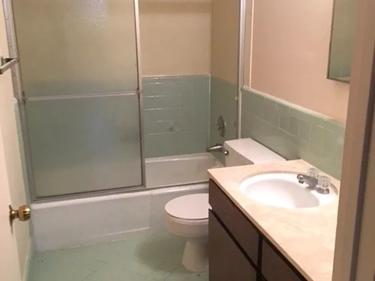 71 Vine St — Photo 9