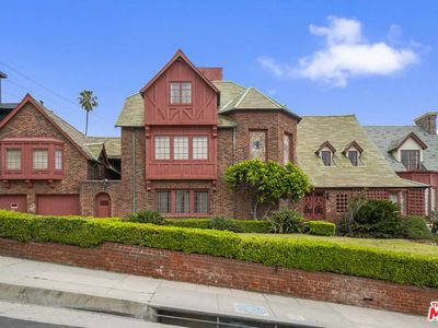 1820 N Vista St, Los Angeles, CA, 90046