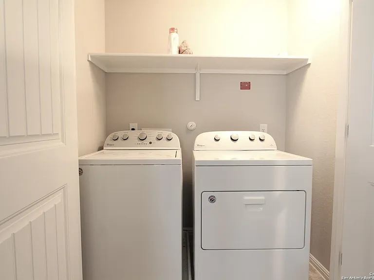 10431 Legacy Hl — Photo 22