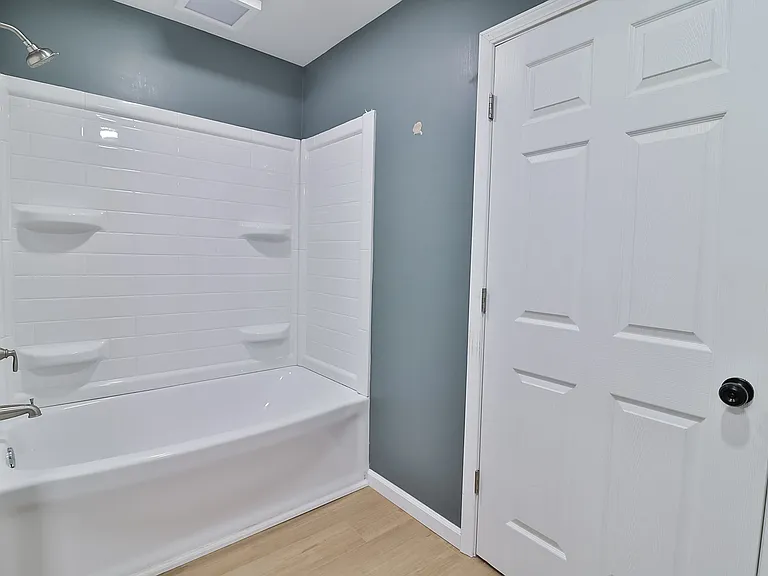 1430 Lakewood Ave #1 — Photo 6