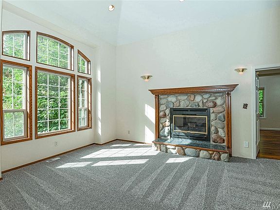 2nd image of 7429 184th Dr SE