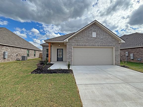 2nd image of 128 Dutchman Dr
