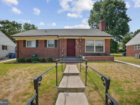 6911 Lansdale St, District Heights, MD 20747