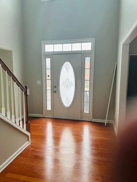 5 bed, 4.0 bath, $2,600 — Photo 2