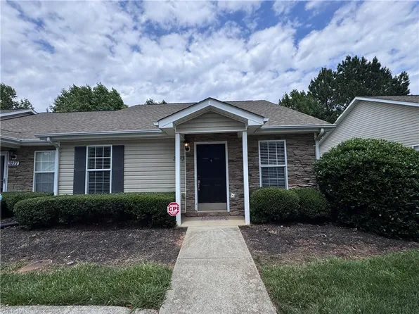 3273 Hyde Place Cir, Winston Salem, NC 27103