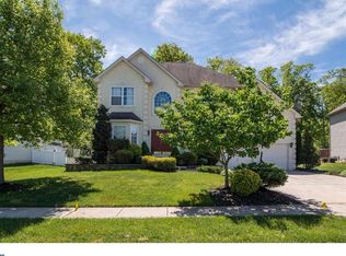 31 Downs St, Clayton, NJ 08312