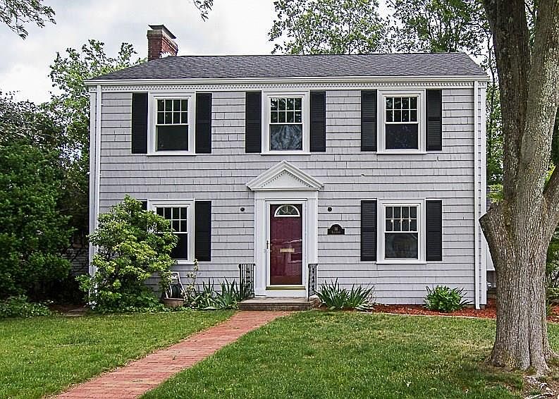 1st image of 14 Elm Ct E