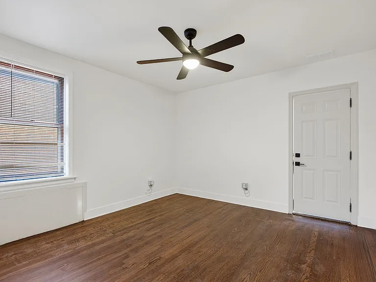 3654-3656 Phillips Pl — Photo 35