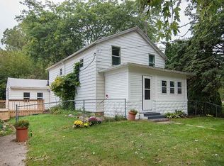 122 Watson Rd, Grass Lake, MI 49240