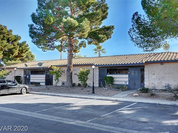 2nd image of 209 N Lamb Blvd