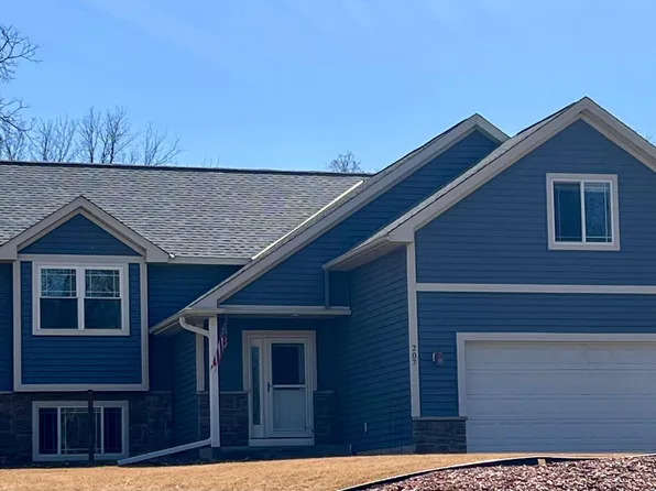 207 Stoughton St E, Cannon Falls, MN 55009
