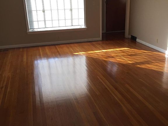2nd image of 1717 S Northern Blvd #4