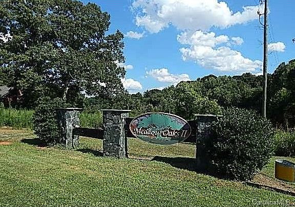 2nd image of 176 Upper Oak Dr