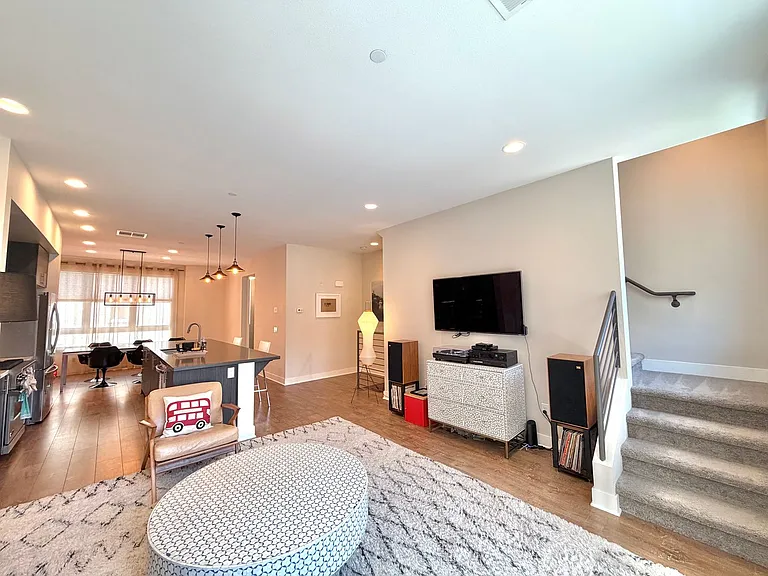 2753 Waverly Dr #1003 — Photo 9