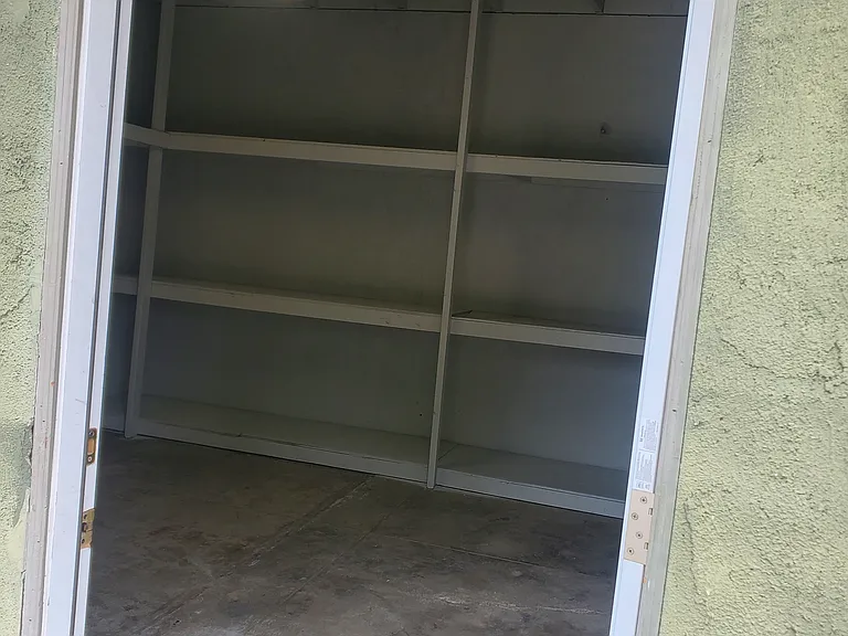 4419 Ledge Ave — Photo 34