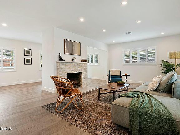 3rd image of 231 Court Ave